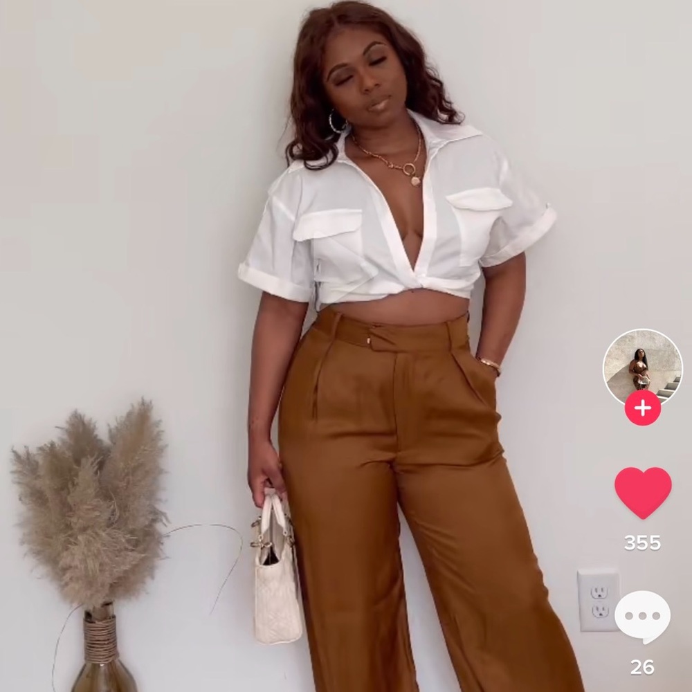 Zara White Button-Up Crop Top